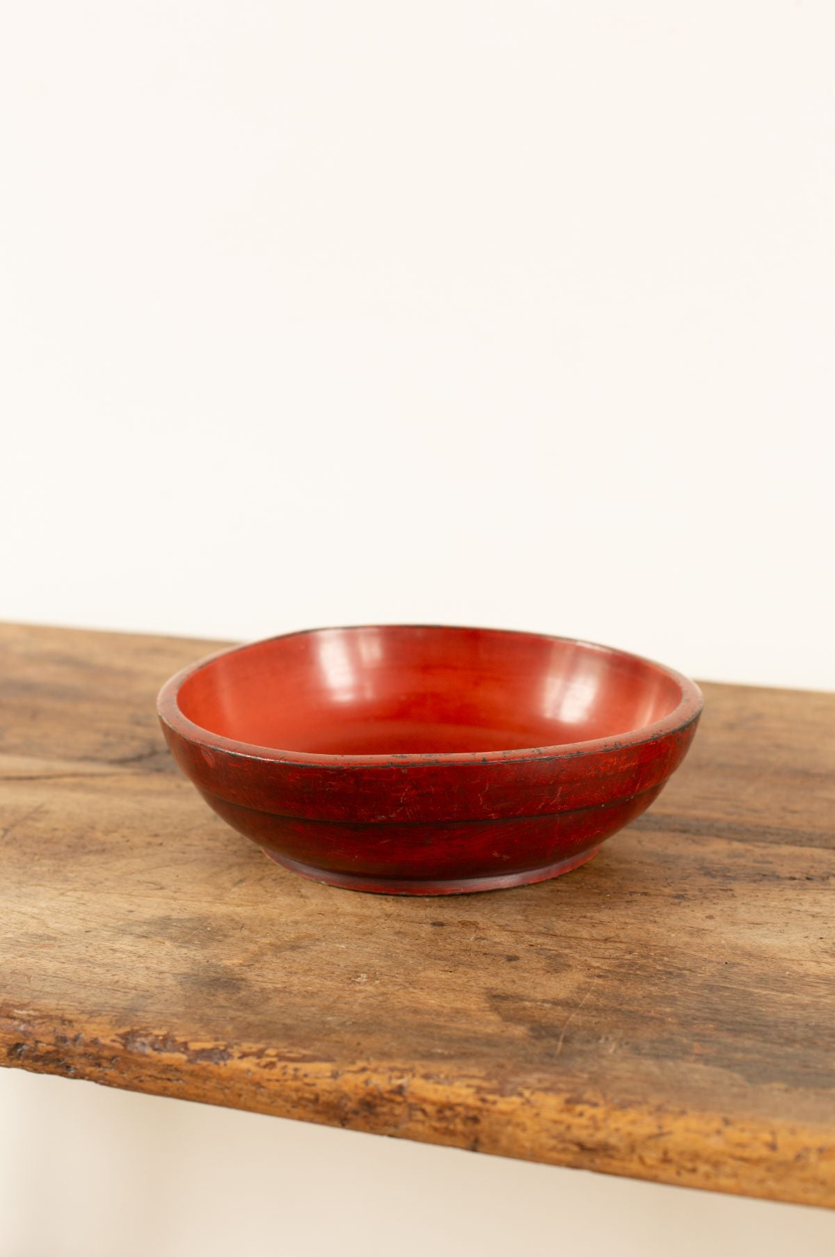 Avemode Antique Japanese Lacquered Wood Bowl – All Red, 30cm (c.1900)